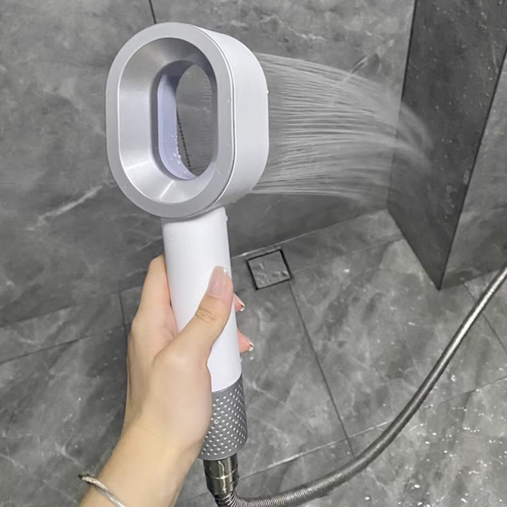 Puera shower head with limescale filter